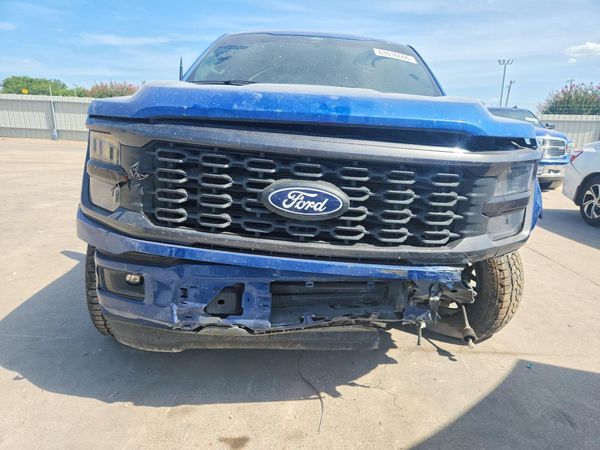2024 FORD F150