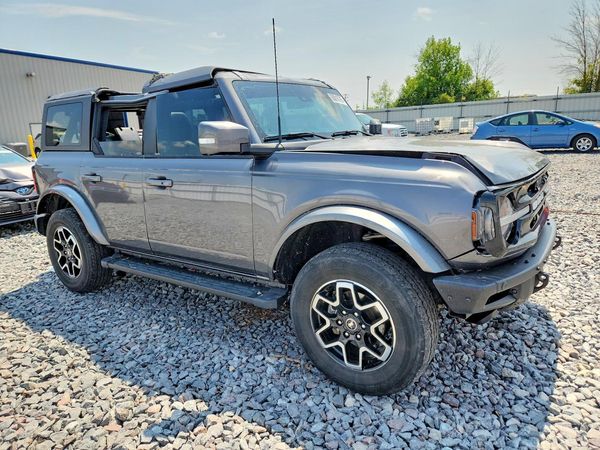 2021 FORD BRONCO
