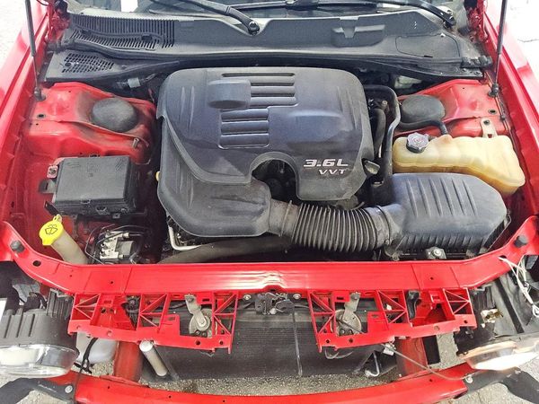 2015 DODGE CHALLENGER SXT