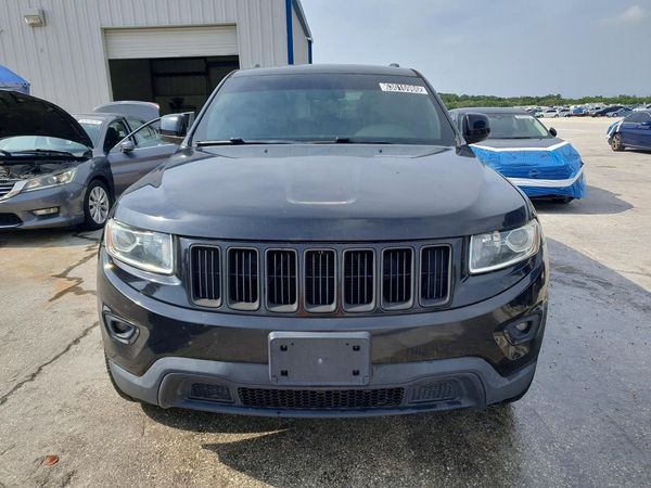 2015 JEEP GRAND CHEROKEE LAREDO 4X4
