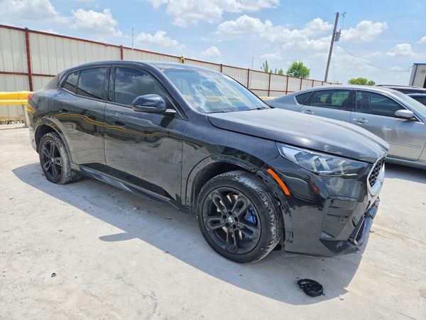 2025 BMW X2 xDrive28i