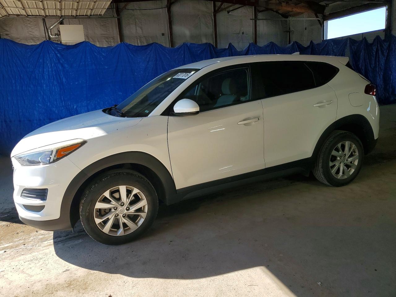 2020 HYUNDAI TUCSON SE