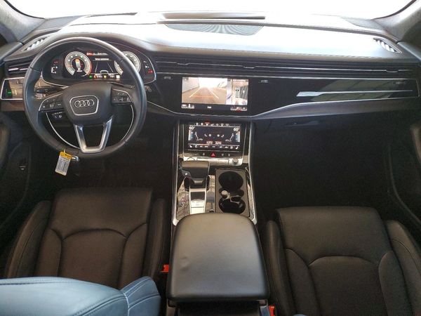 2019 AUDI Q8 S Line quattro Prestige