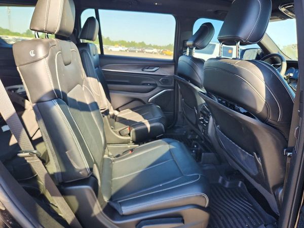 2023 JEEP GRAND CHEROKEE L OVERLAND 4X4