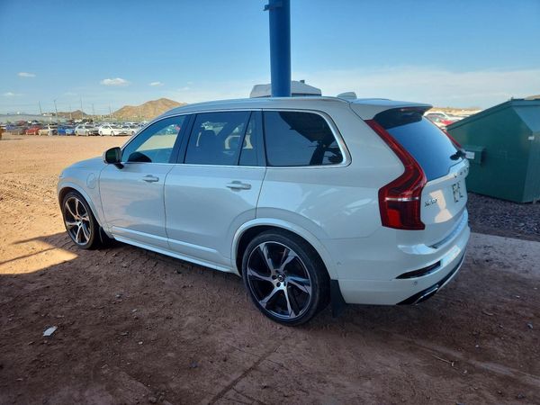 2018 VOLVO XC90 R-Design