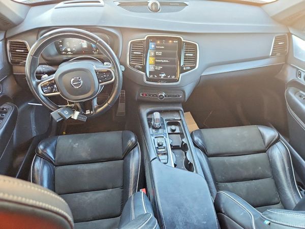 2018 VOLVO XC90 R-Design