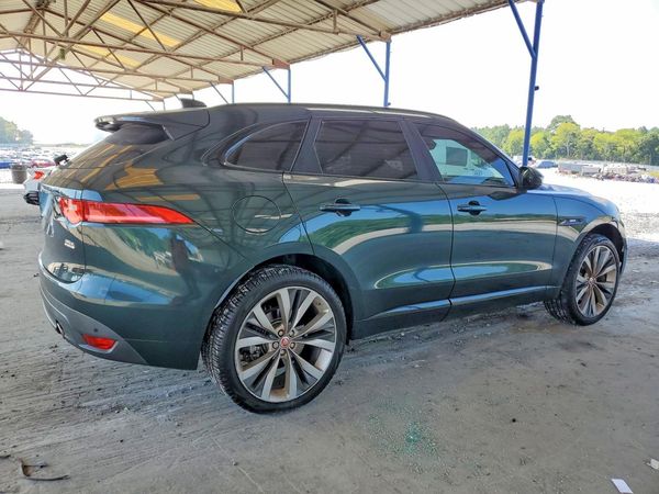 2017 JAGUAR F-PACE