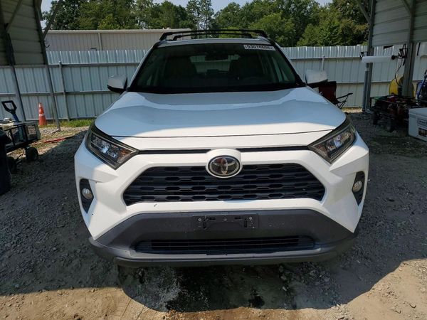 2019 TOYOTA RAV4 XLE / XLE Premium 4WD