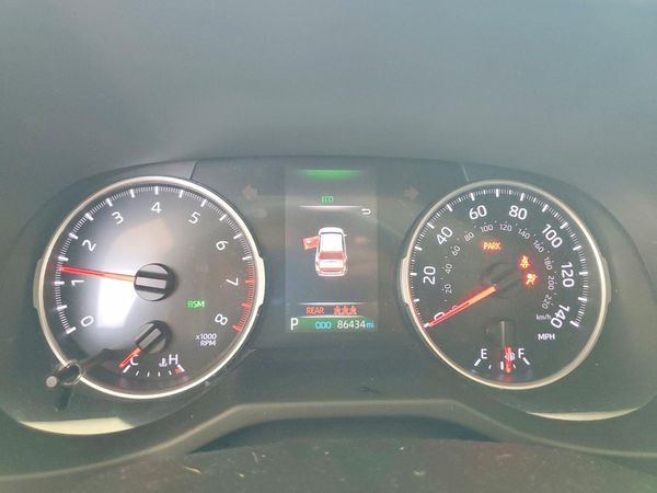 2019 TOYOTA RAV4 XLE / XLE Premium 4WD