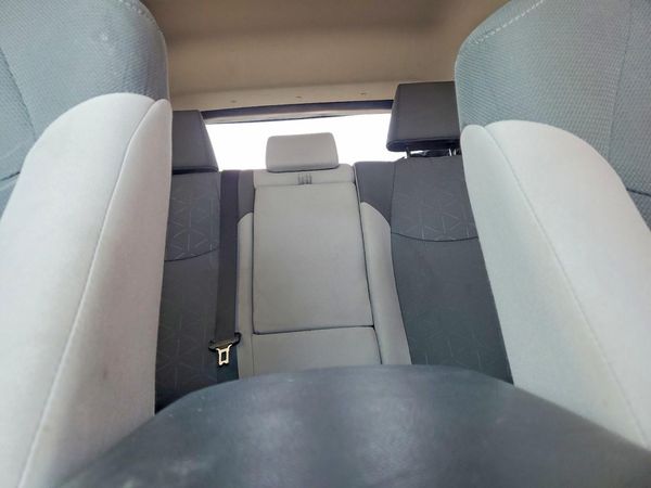 2019 TOYOTA RAV4 XLE / XLE Premium 4WD