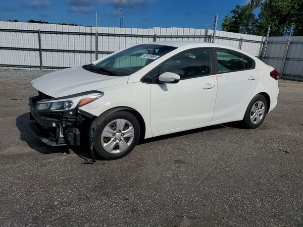 2018 KIA FORTE LX Base