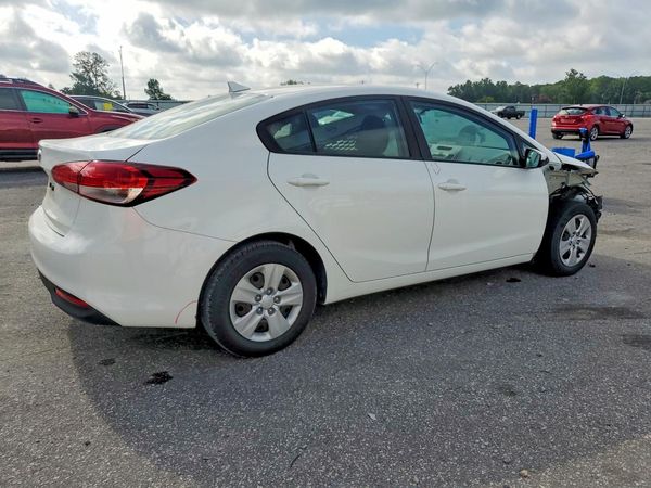 2018 KIA FORTE LX Base