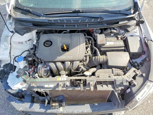 2018 KIA FORTE LX Base
