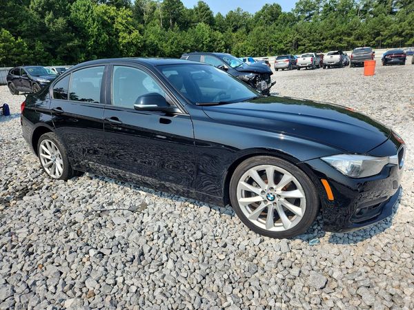 2017 BMW 320