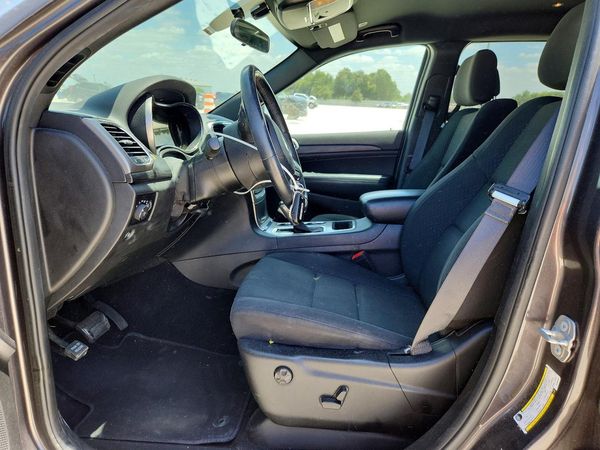 2019 JEEP GRAND CHEROKEE Laredo
