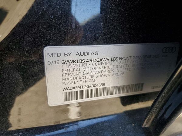 2016 AUDI A4 Premium