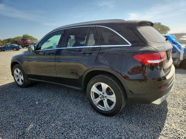 2018 MERCEDES-BENZ GLC GLC300