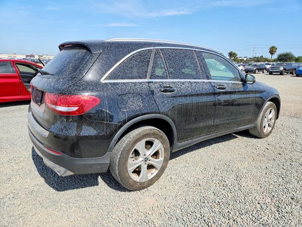 2018 MERCEDES-BENZ GLC GLC300