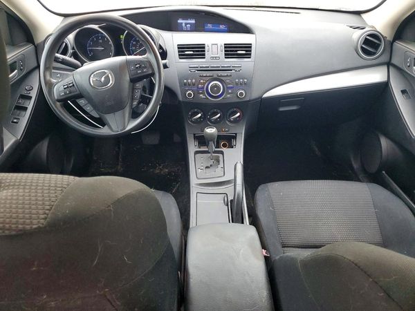 2013 MAZDA 3 Sport/GX