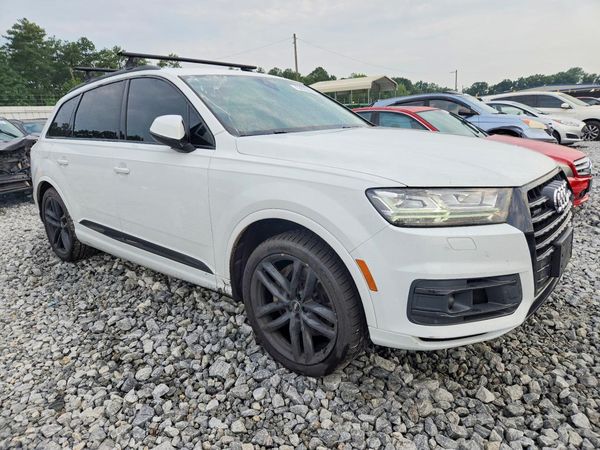 2017 AUDI Q7 quattro Prestige