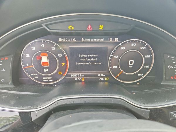 2017 AUDI Q7 quattro Prestige