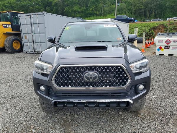 2019 TOYOTA TACOMA SR5
