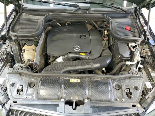 2022 MERCEDES-BENZ GLE GLE350 4MATIC — Engine bay