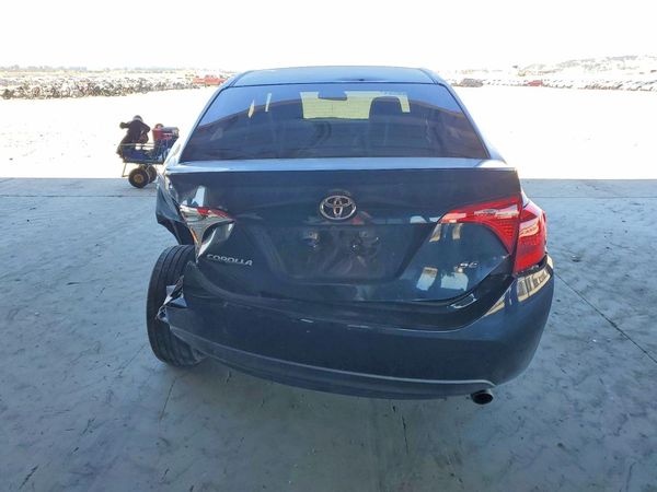 2017 TOYOTA COROLLA