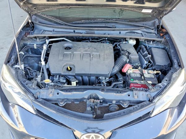 2017 TOYOTA COROLLA