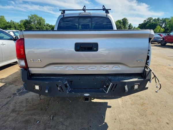 2021 TOYOTA TACOMA SR5