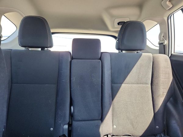 2015 TOYOTA RAV4 XLE (M Grade)