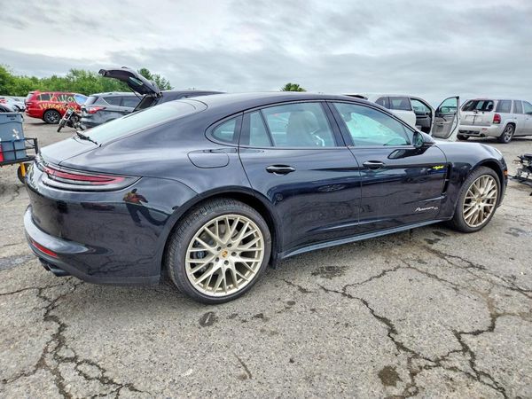 2020 PORSCHE PANAMERA Panamera 4 E-Hybrid