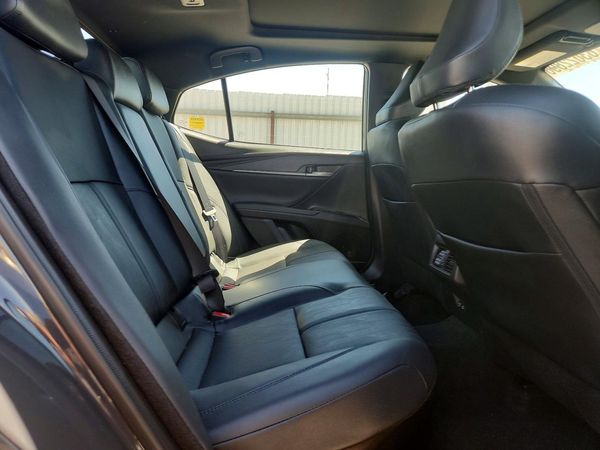 2026 TOYOTA CAMRY