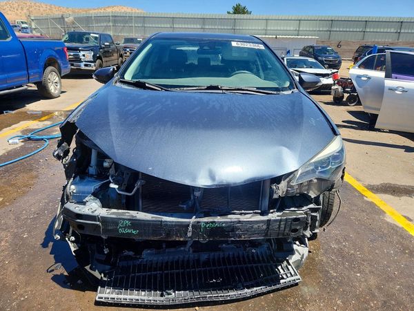 2017 TOYOTA COROLLA