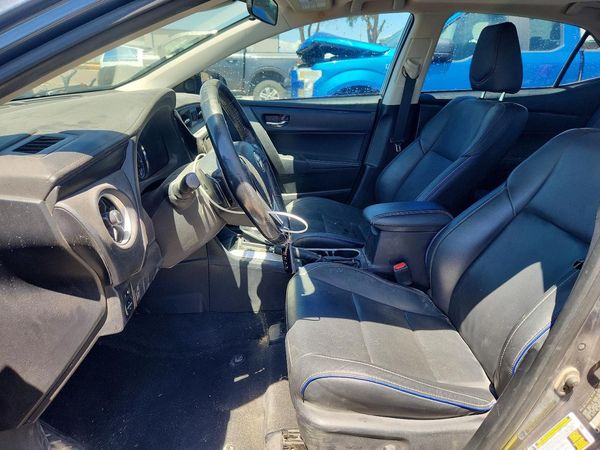 2017 TOYOTA COROLLA