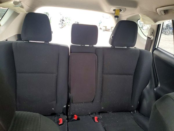 2015 TOYOTA RAV4 LE (X Grade)