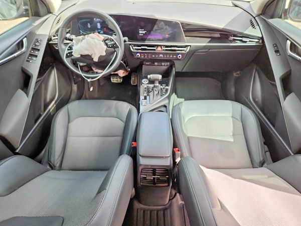 2023 KIA NIRO EX