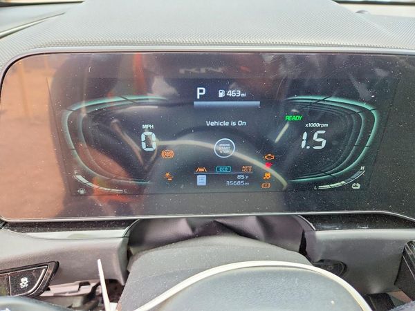 2023 KIA NIRO EX