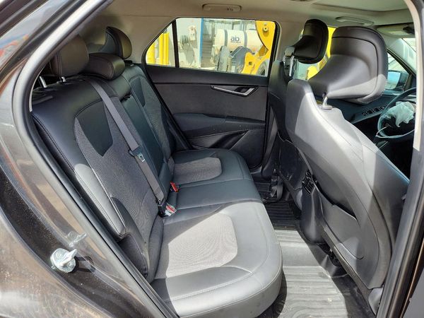 2023 KIA NIRO EX