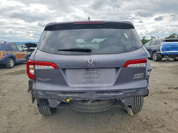 2022 HONDA PILOT SE