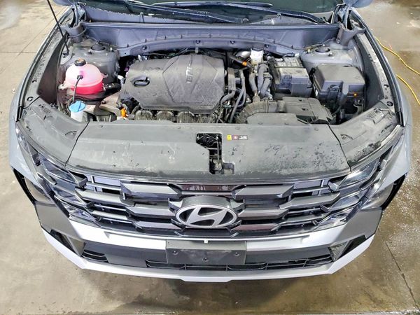 2025 HYUNDAI TUCSON SEL — Engine bay