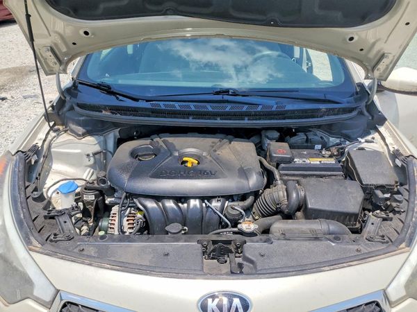 2014 KIA FORTE LX