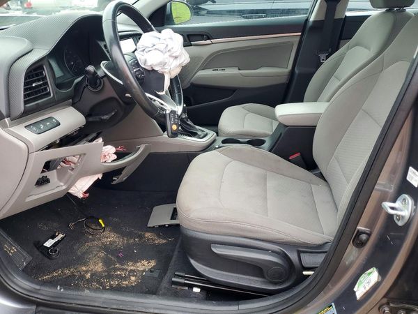 2019 HYUNDAI ELANTRA