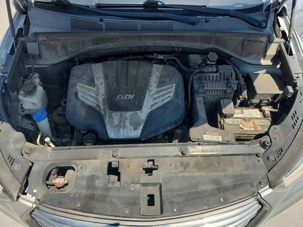 2018 HYUNDAI SANTA FE SE Base