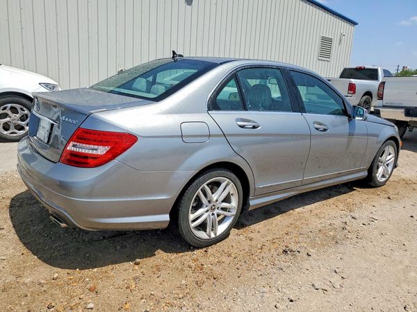 2013 MERCEDES-BENZ C C300