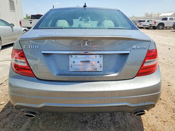 2013 MERCEDES-BENZ C C300