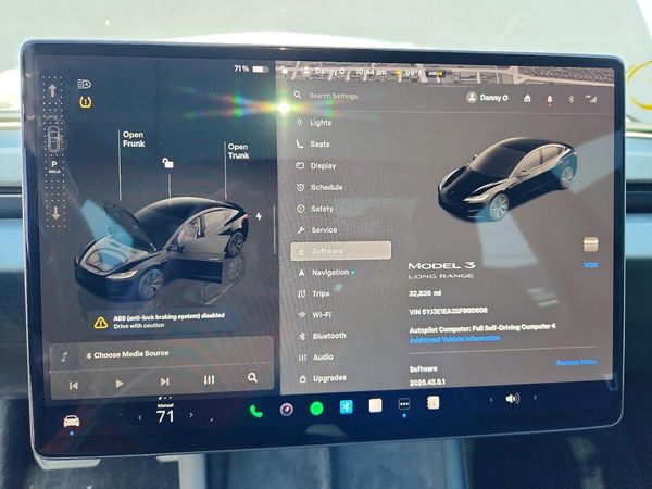 2025 TESLA MODEL 3