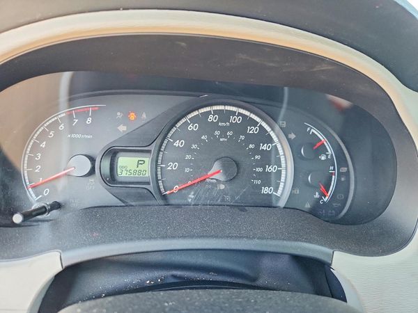 2012 TOYOTA SIENNA