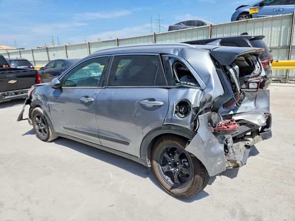 2022 KIA NIRO