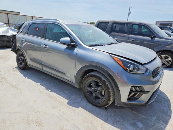 2022 KIA NIRO